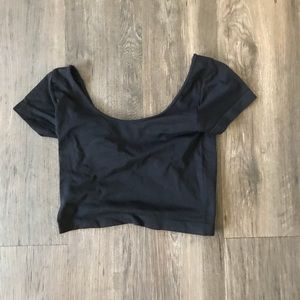 black crop top